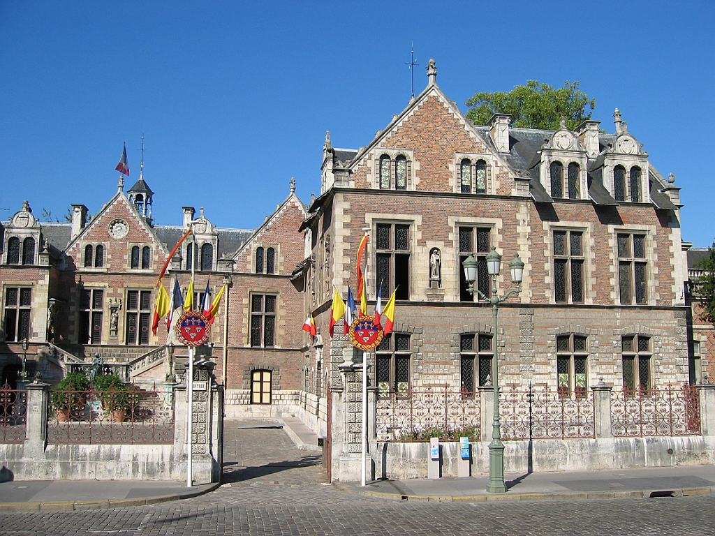 Mairie Orléans 2.jpg